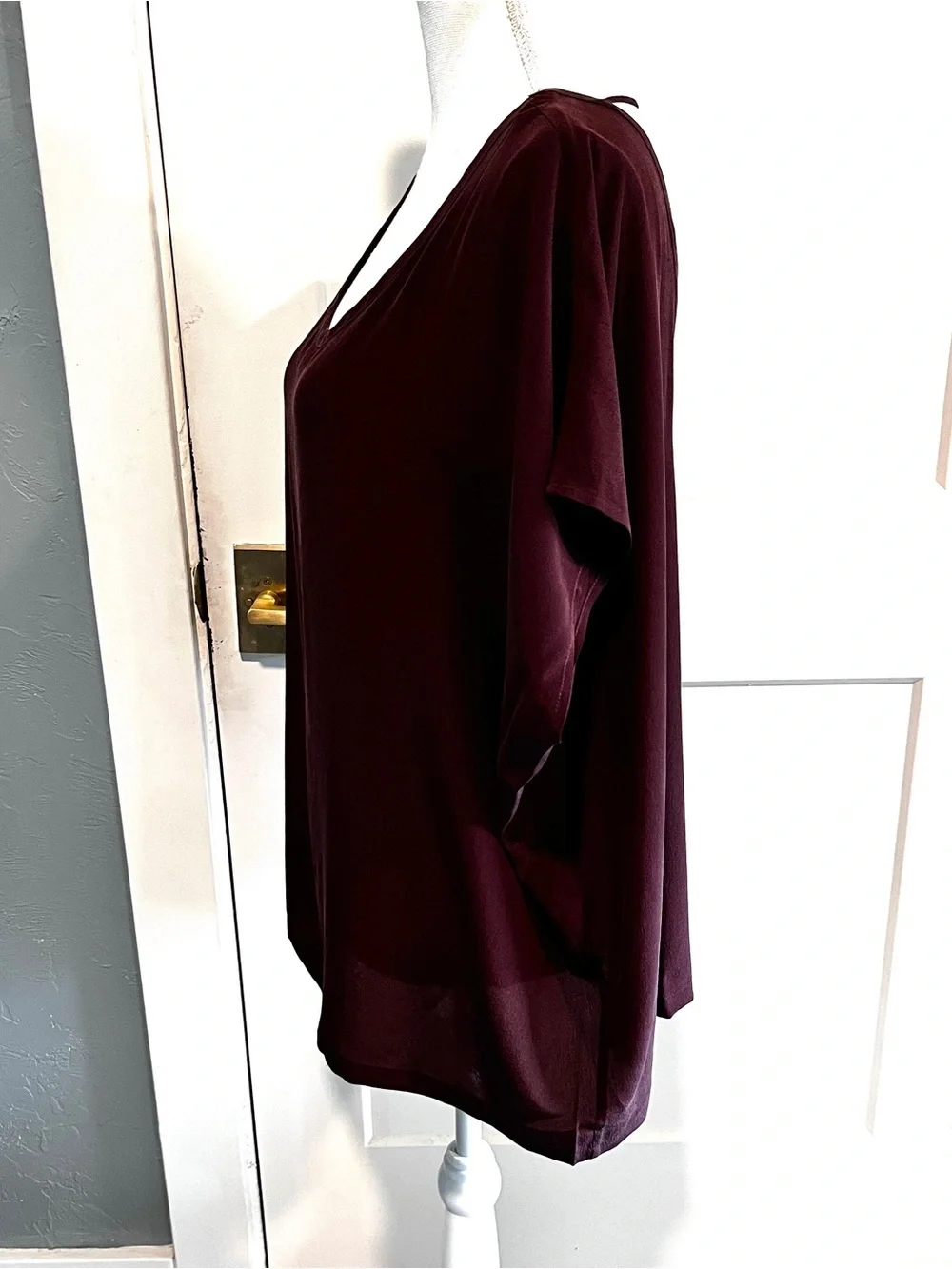 Chaser Burgundy Short Dolman Sleeve Poncho Style Blouse Medium